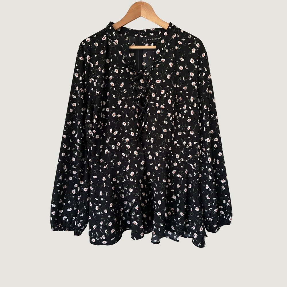 Lane Bryant Black Daisy Floral Lace Up V-Neck Peplum Blouse Plus Size 22